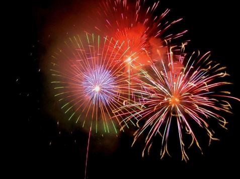 64613_Diwali-Fireworks-Wallpapers_1024x768